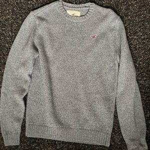 Hollister sweater